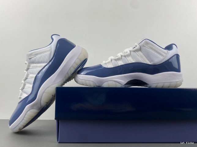 Jordan Low FV5104-104 Retro 11 Midnight (2024) Navy 0817